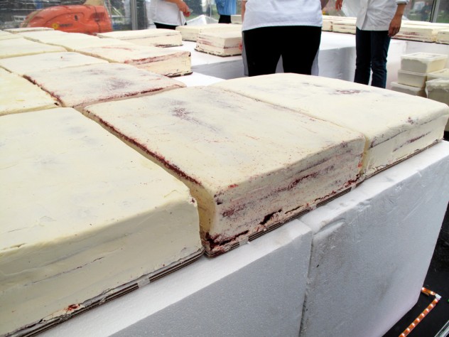 Photograph by Harvard Magazine/JC What flavor of cake to represent the Crimson? Red velvet, obviously.