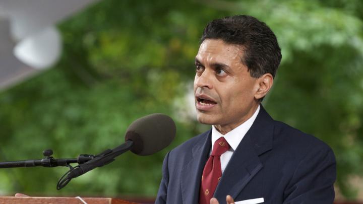 Fareed Zakaria delivers his Commencement afternoon address in Tercentenary Theatre.