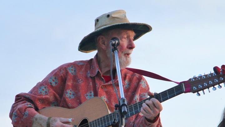 Pete Seeger inspired many through his music and political activism.