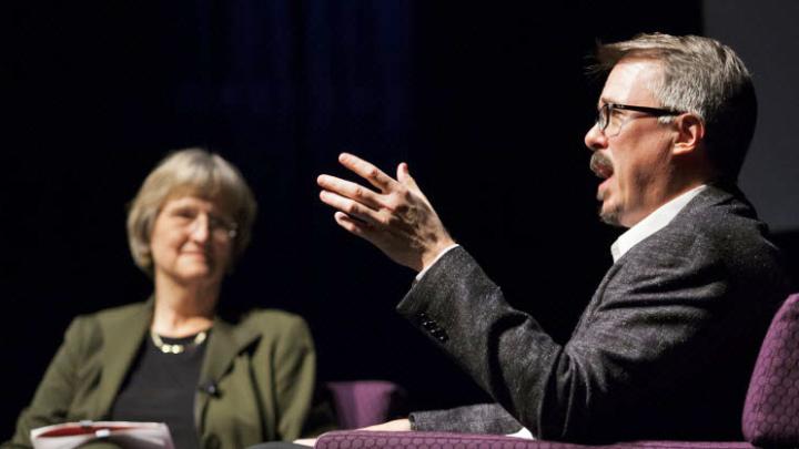 <i>Breaking Bad</i> creator Vince Gilligan discusses various themes and character motivations with President Faust in Farkas Hall this week.