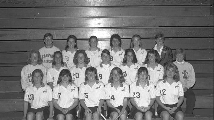 The 1990 Harvard women’s lacrosse team