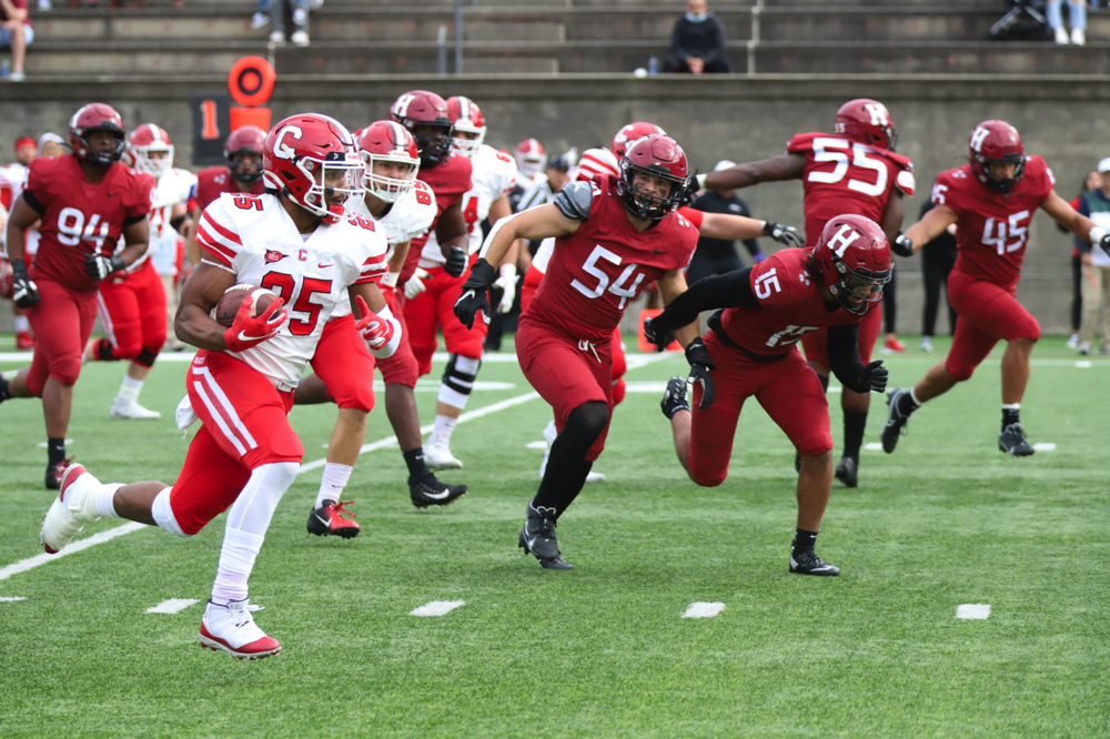 Football 2021: Harvard 24, Cornell 10 | Harvard Magazine