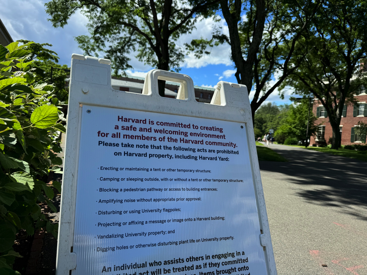 new signage in Harvard Yard