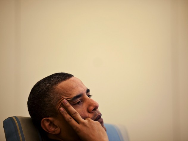 Barack Obama listening to his advisors, in the Oval Office, April 2010.
