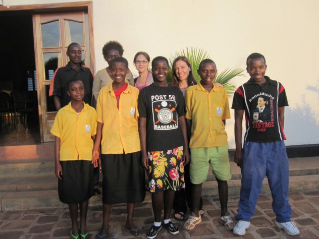 Photograph courtesy of Theresa Betancourt Theresa Betancourt with members of the youth advisory board for her family-strengthening intervention project in southern Kayonza District, Rwanda