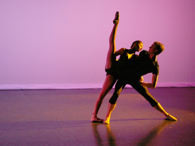 Courtney Bryant Puanani Brown ’12 and James Fuller ’10 perform <em>Tandem</em>, a new work by choreographer Claudia Schreier ‘08 that premieres at the Harvard Dance Center’s <em>Viewpointe</em> concert in April.