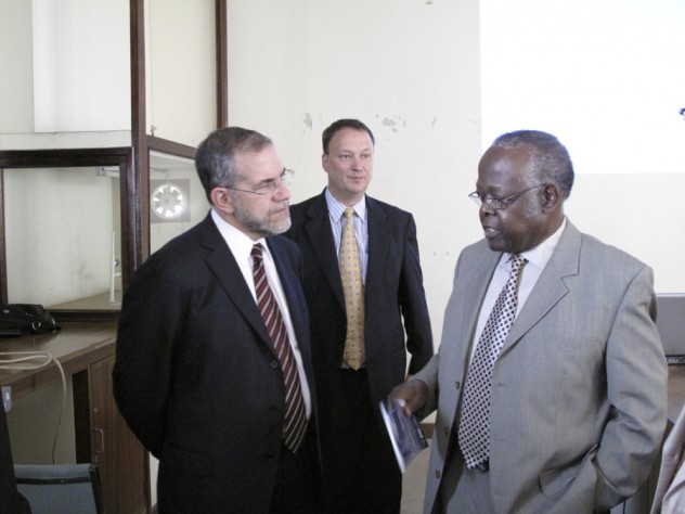 Photograph by Elizabeth Gudrais Provost Hyman and vice chancellor Kayanja talk after Hyman's lecture, as Bangsberg looks on.