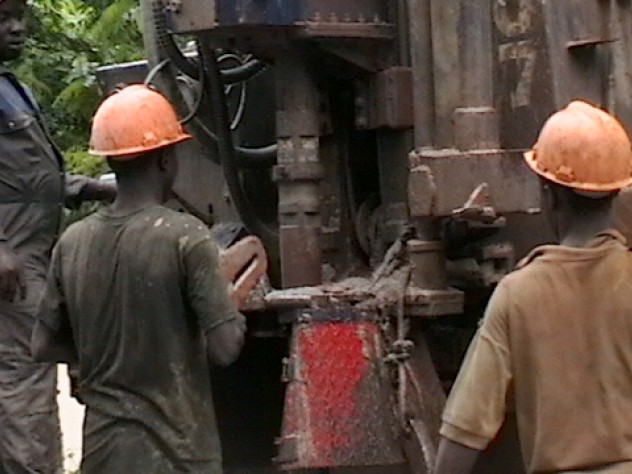 Courtesy of Sangu Delle The borehole team hired by Project ACWA (Access to Clean Water for Agyementi), getting the driller ready
