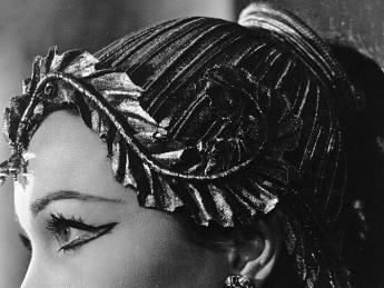 McBean’s favorite model—and muse—was Vivien Leigh (1913-1967), here photographed for a 1951 production of  George Bernard Shaw’s <i>Caesar and Cleopatra.</i>