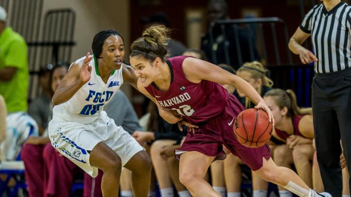 Co-captain Kit Metoyer ’16 and her classmates are playing “reckless abandon,” she says, during their final Ivy League campaign. 